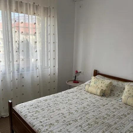 Studio With Patio Tirana Exterior photo